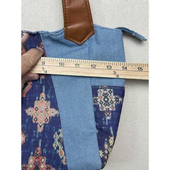 Canyon Sky Southwestern Design & Denim Hobo Style Handbag - Picture 3 of 11